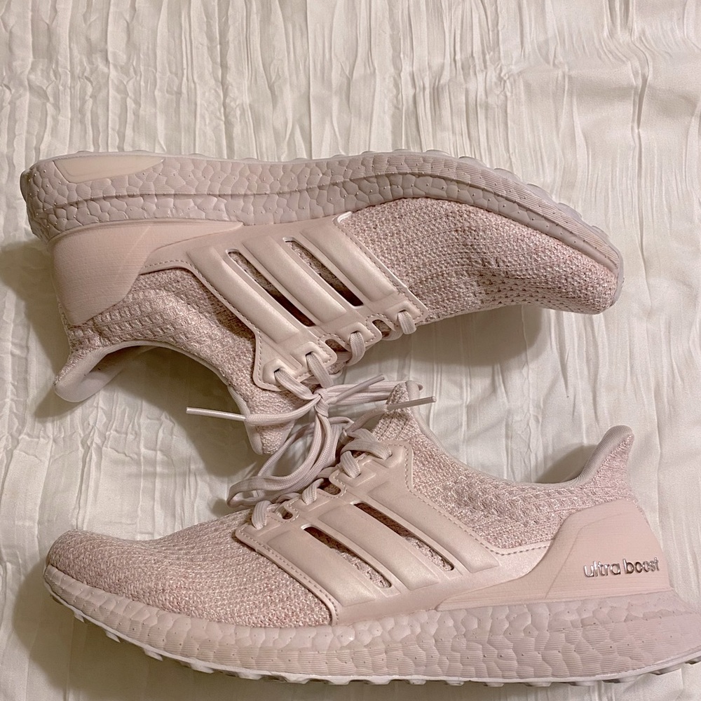 Adidas UltraBOOST Size 9 Women’s Light Pink Shoes